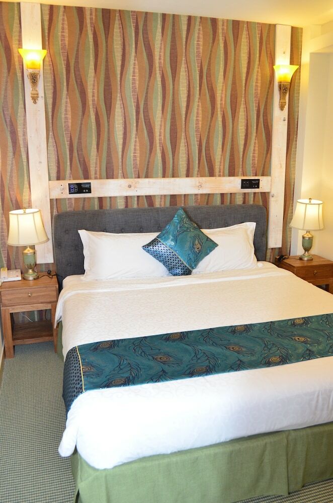 Hotel Amando Inn