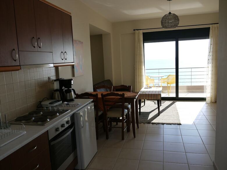 Portela Apartments Kastri