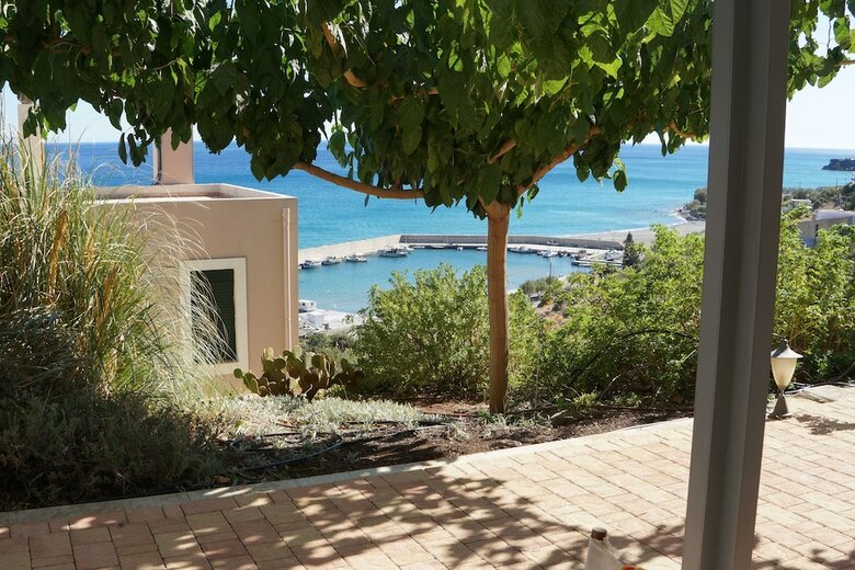 Portela Apartments Kastri