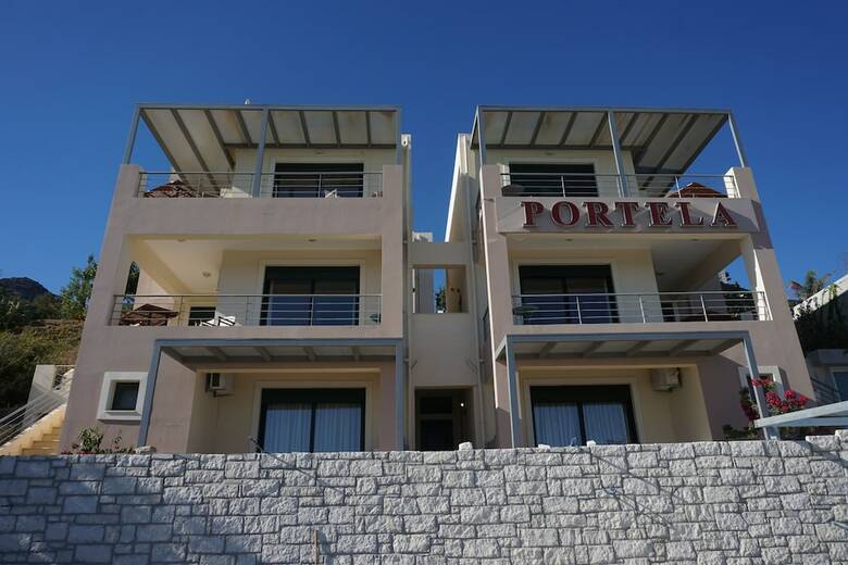 Portela Apartments Kastri