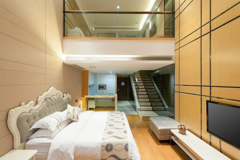 Yicheng Apartment Central Plaza