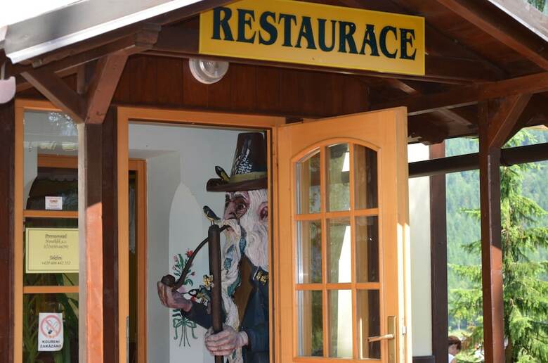 Hotel V�slun�