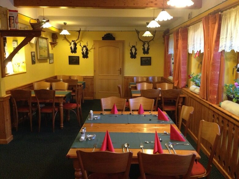 Hotel V�slun�