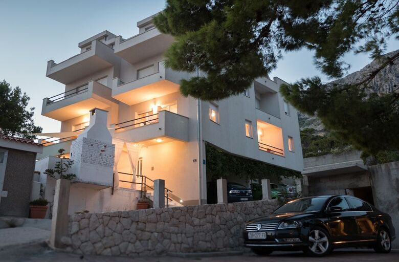 Apartamentos Villa Marina