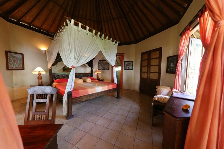 Hotel Felicianas Resort