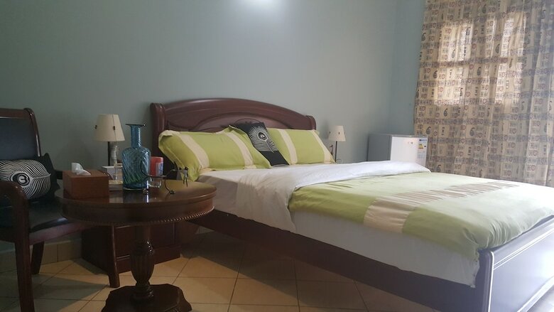 Hotel Phenicia Motel