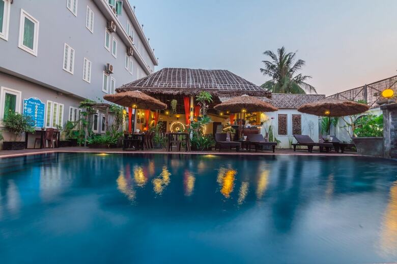 Hotel Wheel Garden Residence