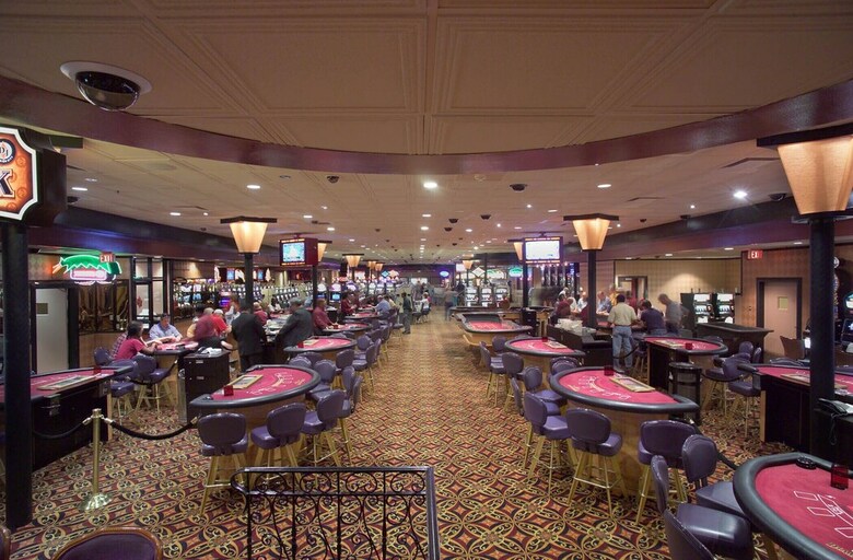 Diamondjacks Casino & Hotel