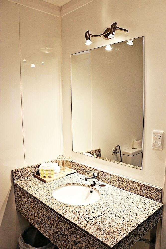Airport Gateway Hotel