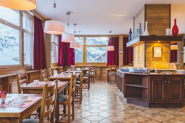 Hotel H�tel Les Arolles