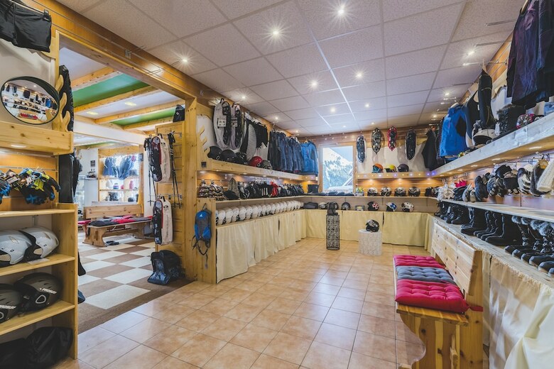 Hotel H�tel Les Arolles