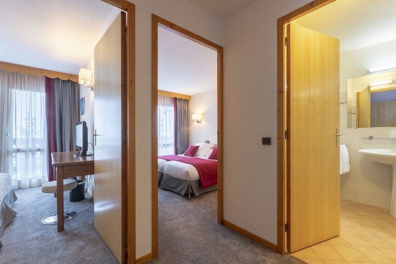 Hotel H�tel Les Arolles