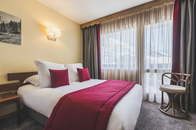 Hotel H�tel Les Arolles