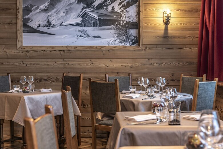 Hotel H�tel Les Arolles