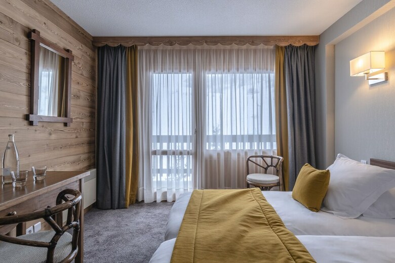 Hotel H�tel Les Arolles