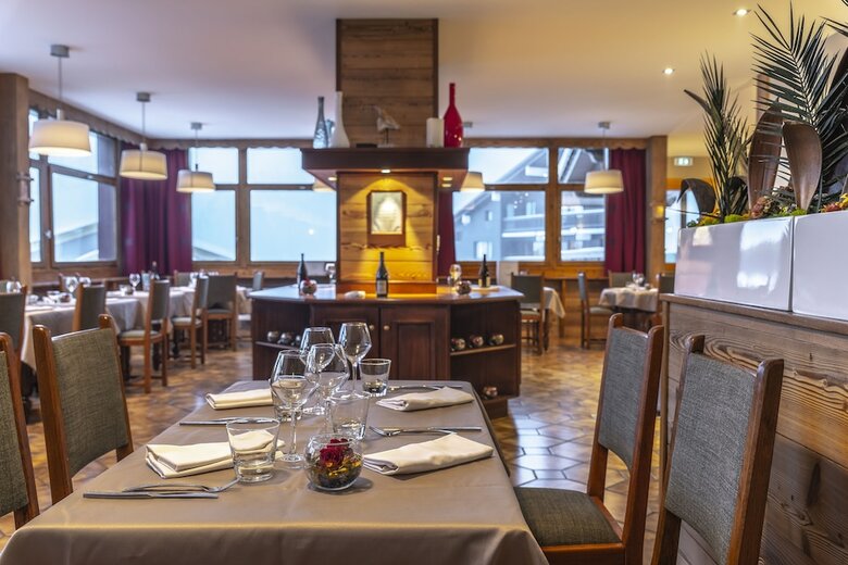 Hotel H�tel Les Arolles