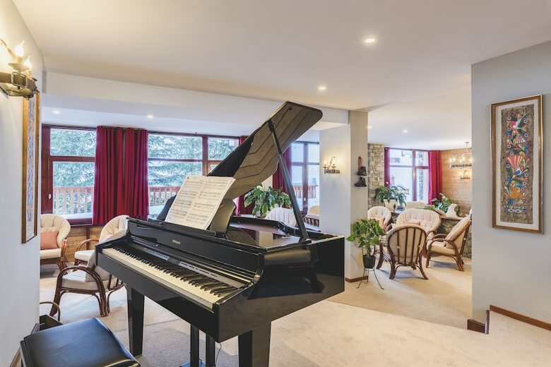 Hotel H�tel Les Arolles