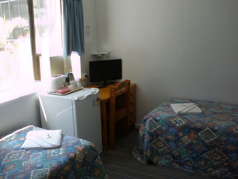 Hotel Acacia Inner City Inn