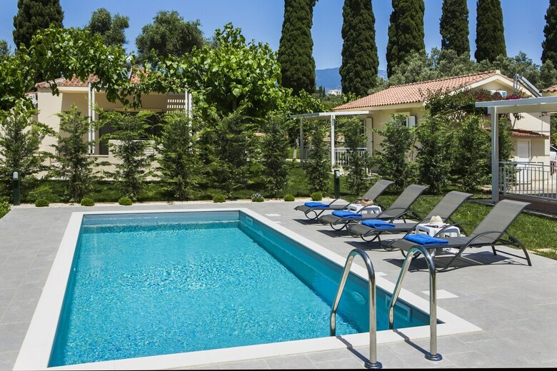 Apartamentos Cypress Garden Villas