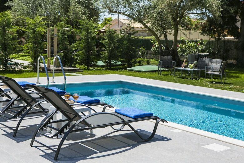 Apartamentos Cypress Garden Villas