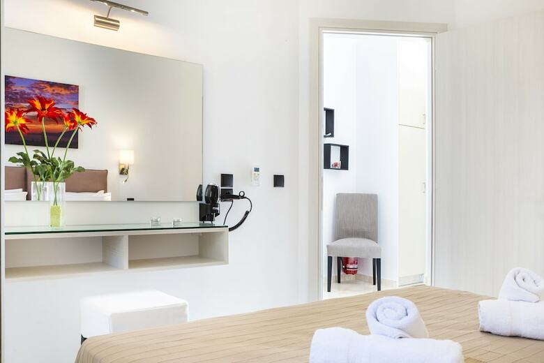 Apartamentos Cypress Garden Villas