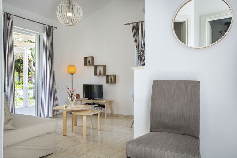 Apartamentos Cypress Garden Villas