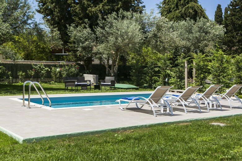 Apartamentos Cypress Garden Villas