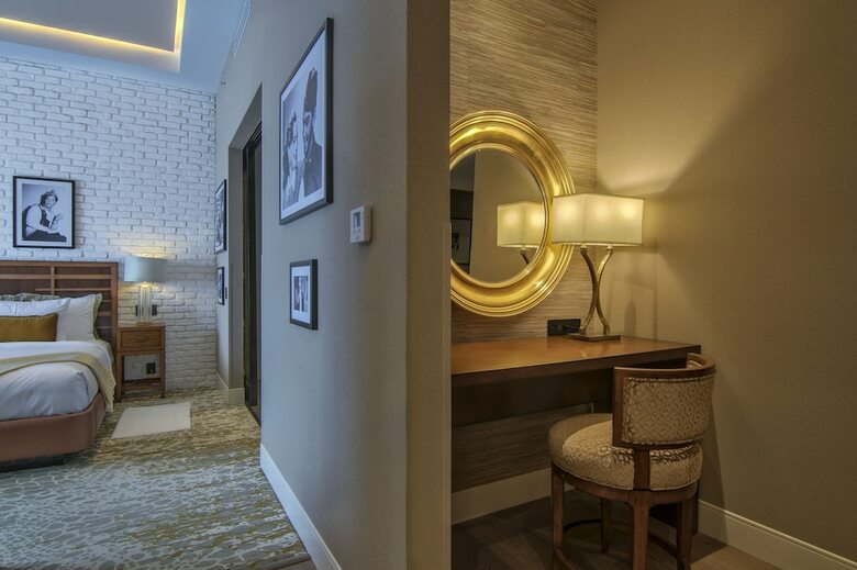 K Tower Boutique Hotel By Lucerna