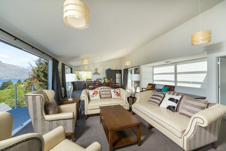 Gemini Lake View Villa