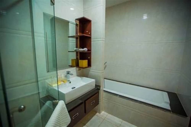 Lbn Asian Hotel