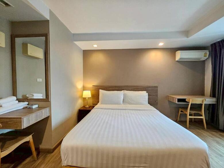 Hotel Baan Tanwa - Mrt Ratchadapisek