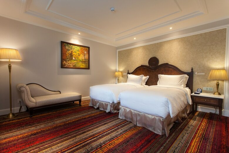 The Lapis Hotel