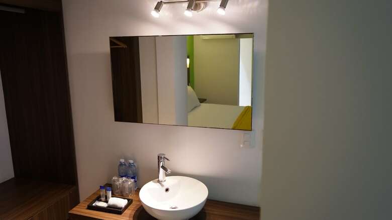 El Hotel Business Class