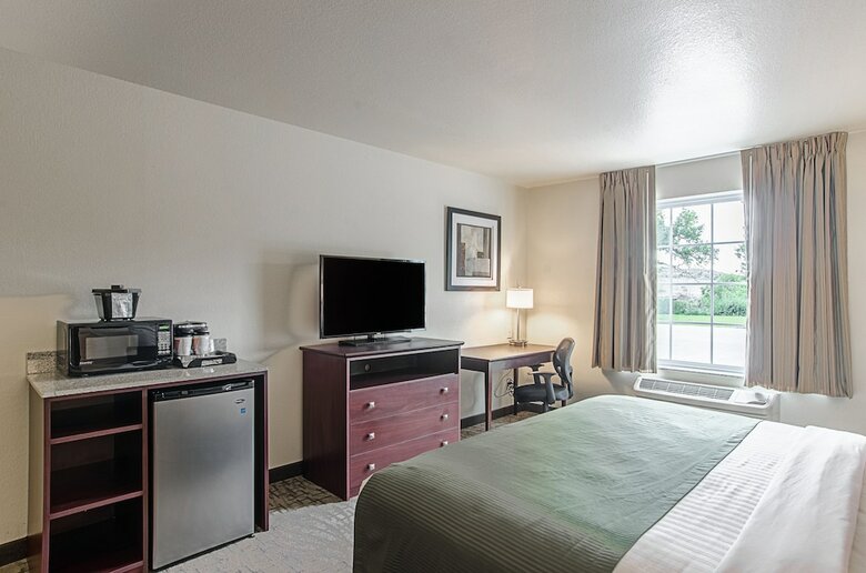 Hotel Cobblestone Inn & Suites - Guernsey
