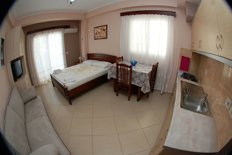 Apartamentos Vila Alvin