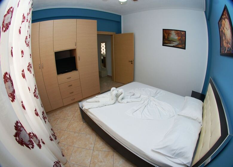 Apartamentos Vila Alvin