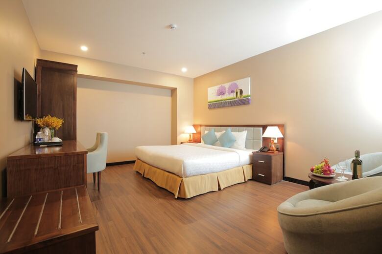 Adamo Hotel