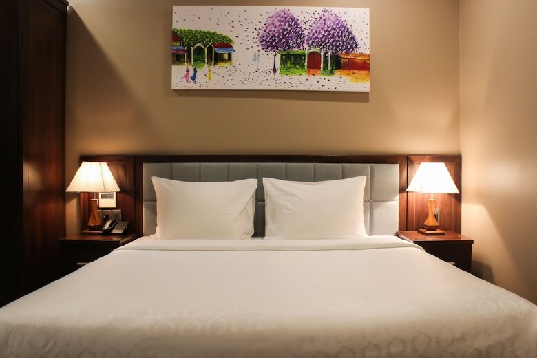 Adamo Hotel