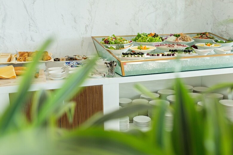 Adamo Hotel