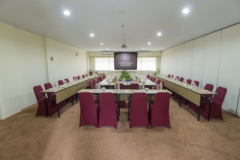 Burza Hotel Yogyakarta