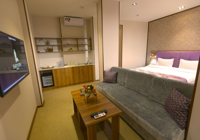 Sayyoh Hotel