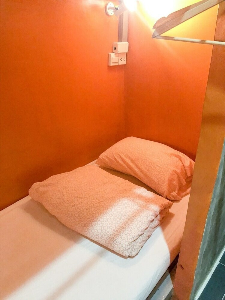 Hostal Green Home Hostel