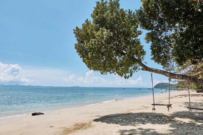 Hotel Koh Jum Ocean Beach Resort