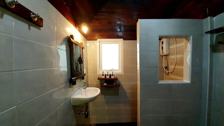 Hotel Koh Jum Ocean Beach Resort