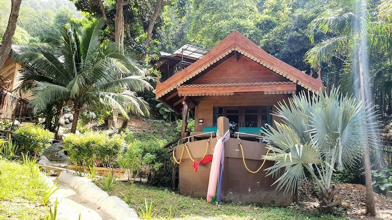 Hotel Koh Jum Ocean Beach Resort
