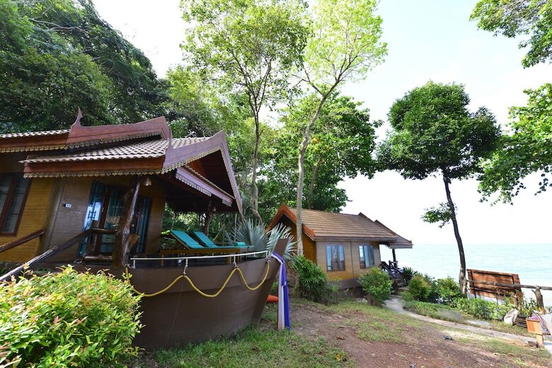 Hotel Koh Jum Ocean Beach Resort