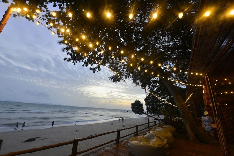 Hotel Koh Jum Ocean Beach Resort