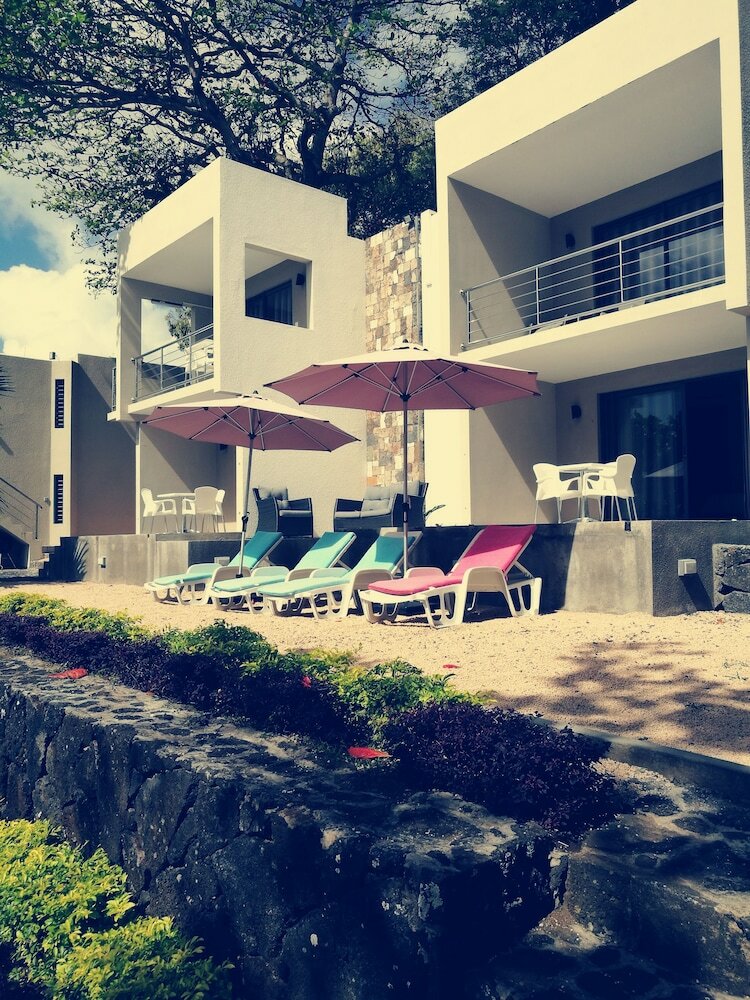 Aparthotel Valmarin Seafront Apartments