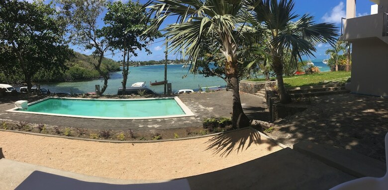 Aparthotel Valmarin Seafront Apartments