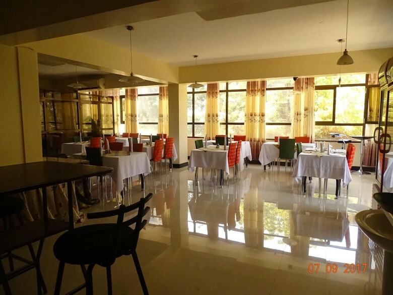 Panama Hotel Ltd